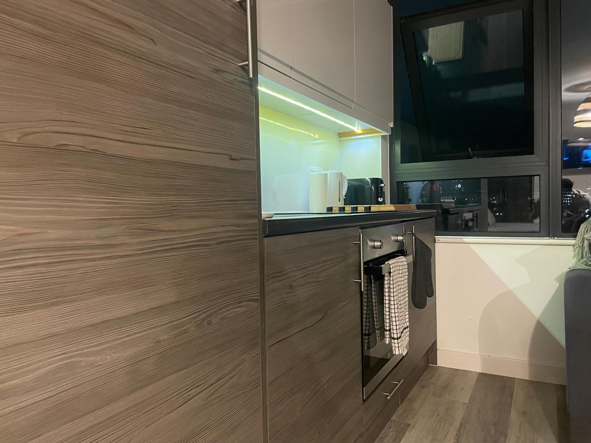 L1 Luxury Living Apartment Liverpool Exterior photo