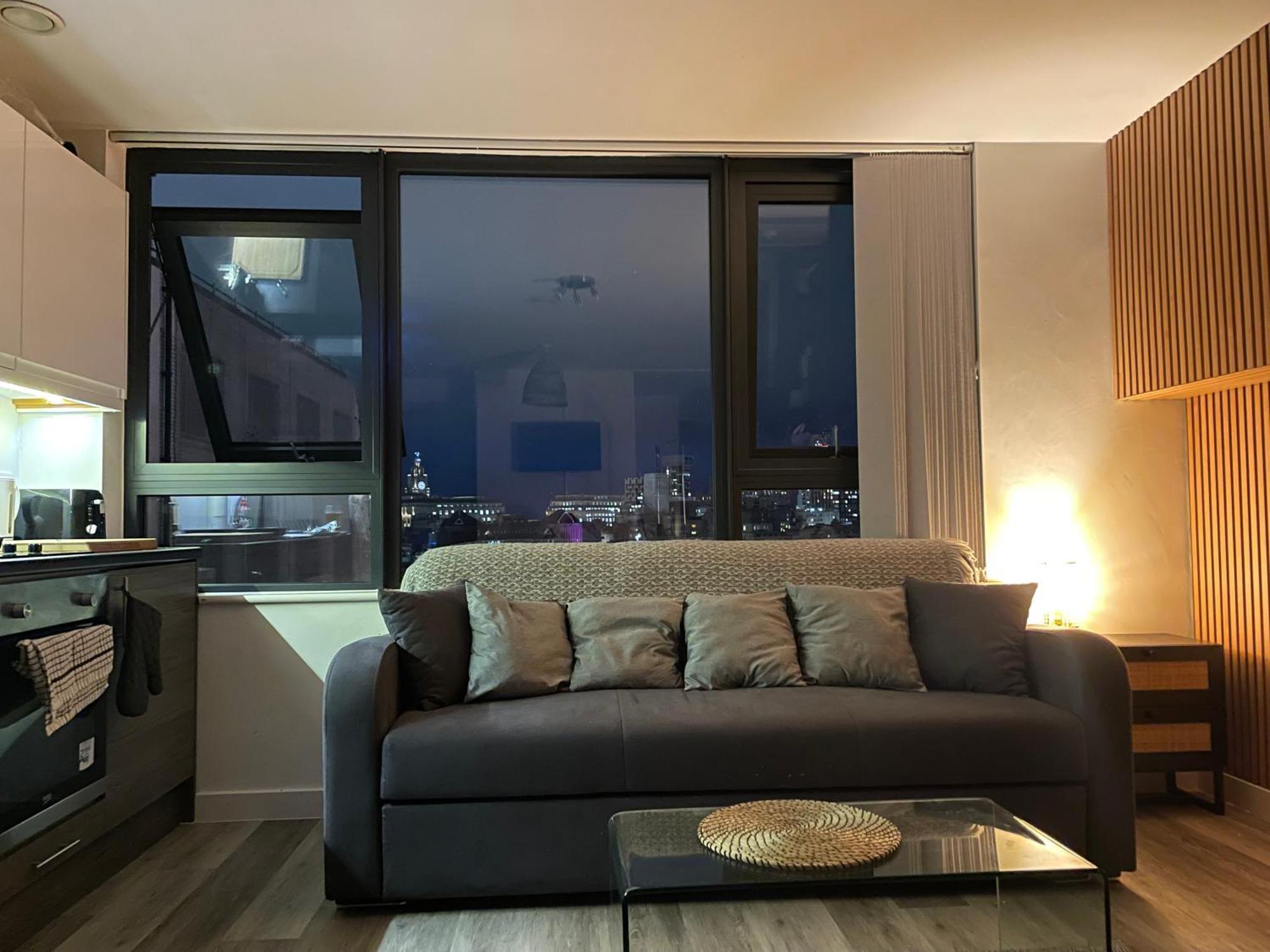 L1 Luxury Living Apartment Liverpool Exterior photo